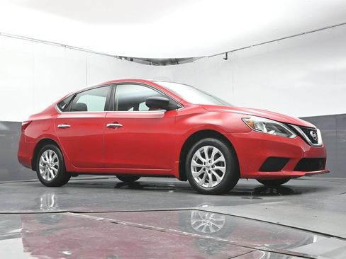 Used 2018 Nissan Sentra SV FWD image 37
