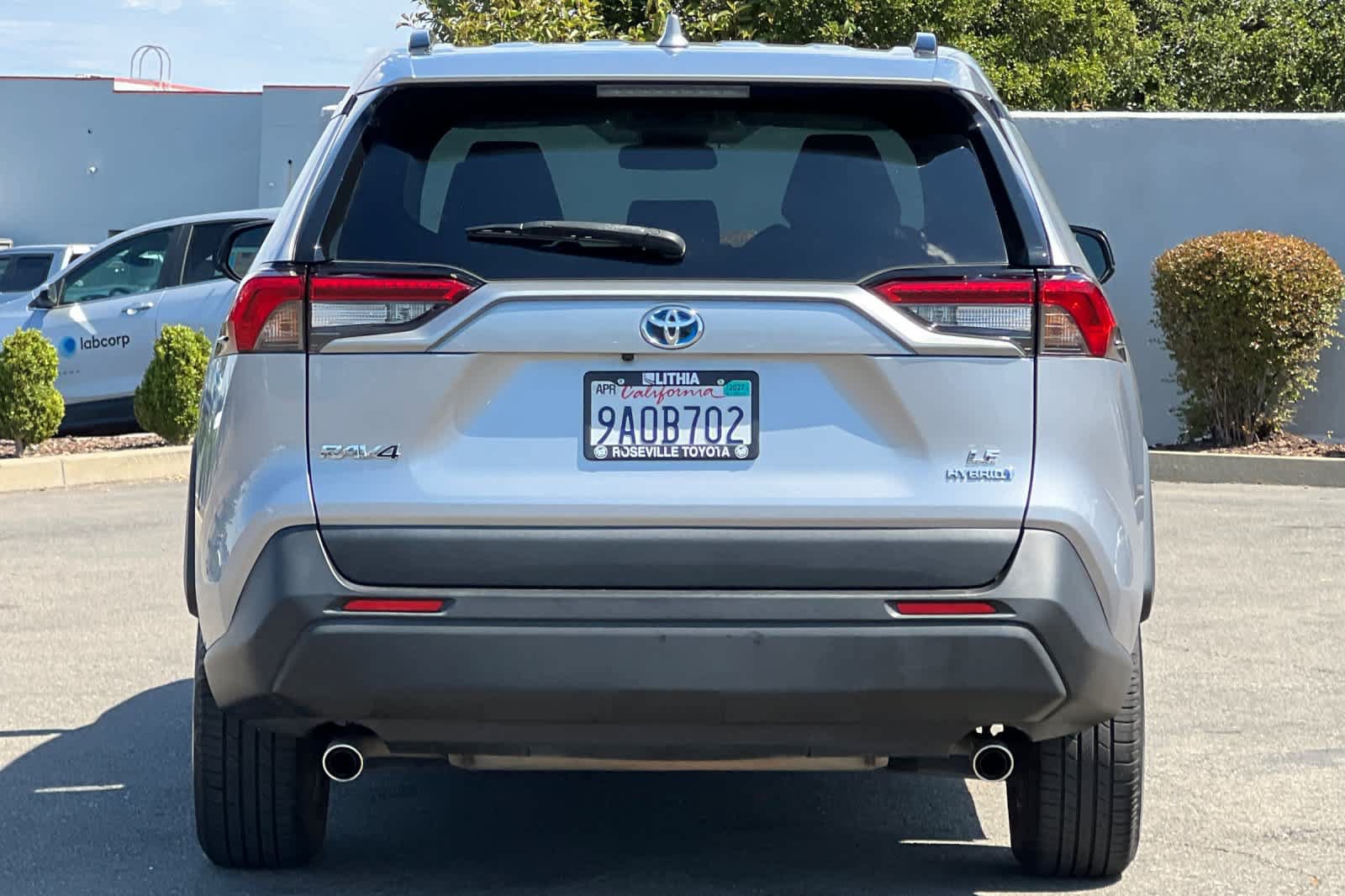 Certified 2022 Toyota RAV4 LE AWD/4WD image 8