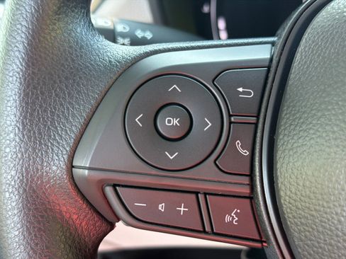 Used 2026 Toyota Corolla Cross L FWD image 24