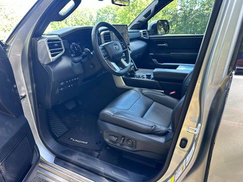 Used 2023 Toyota Tundra Platinum AWD/4WD image 11