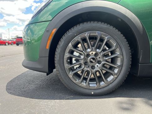 New 2025 MINI Cooper S image 9