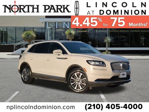 Used 2022 Lincoln Nautilus FWD w/ Premium Package image 1