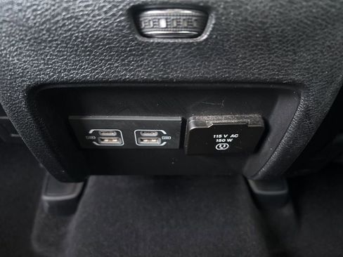 Used 2022 Jeep Cherokee Limited w/ Sun & Sound Group image 37