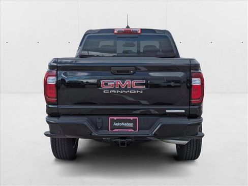 New 2026 GMC Canyon Elevation w/ Convenience Package image 8