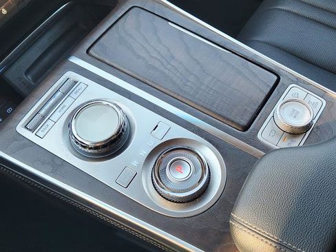 Used 2024 Genesis GV80 3.5T image 16