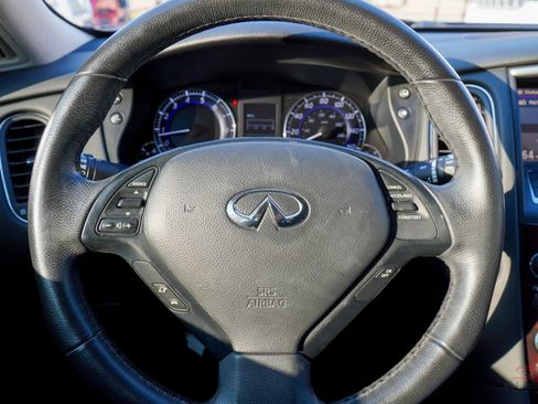 Used 2017 INFINITI QX50 Sport Utility 4D w/ Premium Package image 27