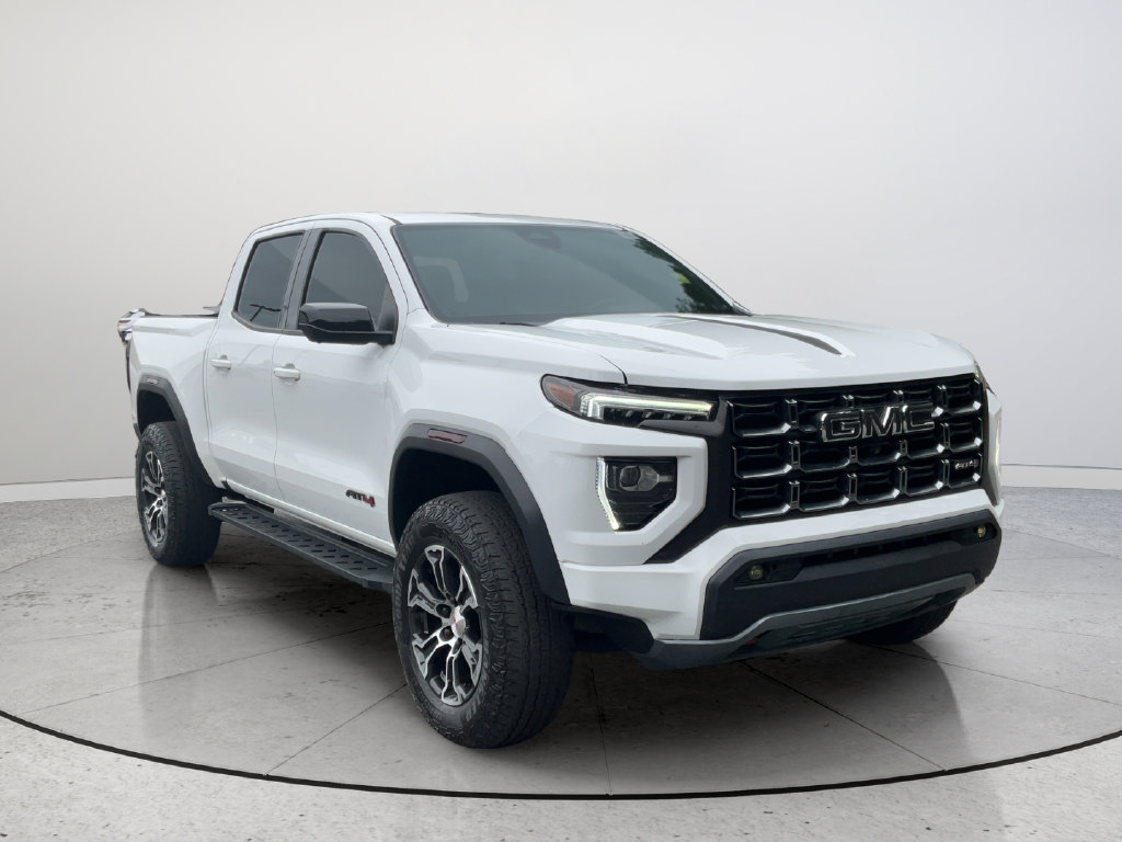 Used 2024 GMC Canyon AT4 w/ AT4 Premium Package AWD/4WD image 1