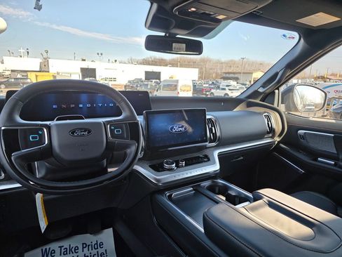 New 2025 Ford Expedition Tremor image 51