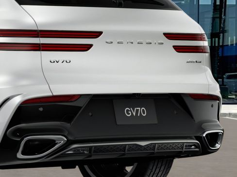 New 2026 Genesis GV70 3.5T Sport Prestige AWD/4WD image 13