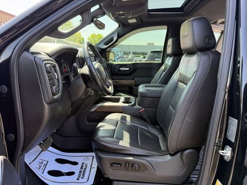 Used 2019 Chevrolet Silverado 1500 High Country w/ Technology Package AWD/4WD image 29