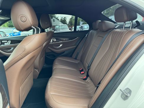 Used 2017 Mercedes-Benz E 300 4MATIC image 13