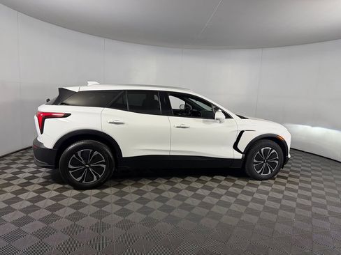 Used 2024 Chevrolet Blazer EV LT AWD/4WD image 6