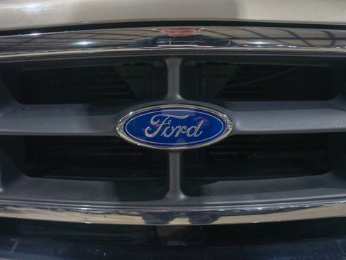 Used 1997 Ford F150 XLT RWD image 21