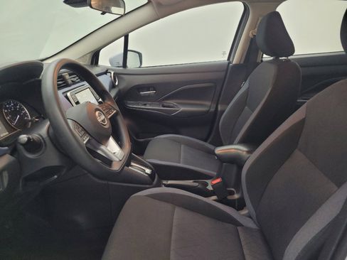 Used 2024 Nissan Versa SV FWD image 17