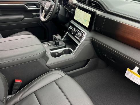 New 2026 GMC Sierra 1500 Denali AWD/4WD image 14