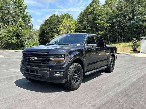 Used 2024 Ford F150 XLT w/ Equipment Group 302A MID RWD image 3