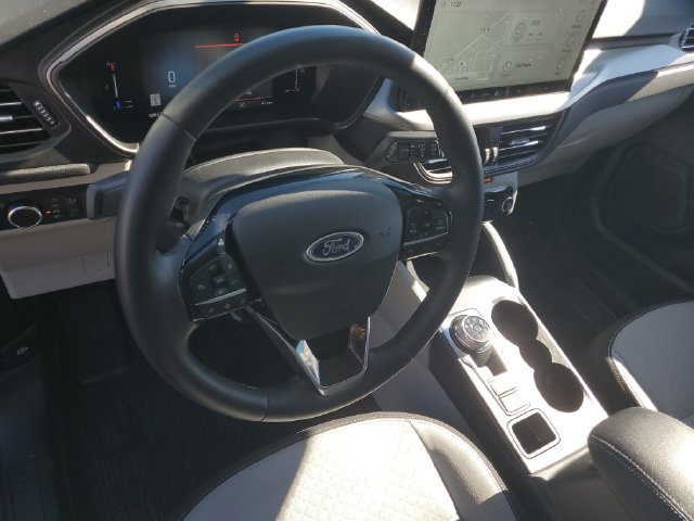 Used 2024 Ford Escape Active w/ Tech Pack #1 AWD/4WD image 19