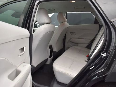 Used 2024 Hyundai Kona SEL FWD image 17