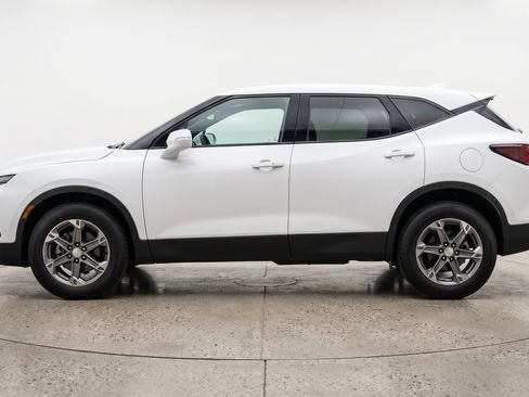 Used 2025 Chevrolet Blazer LT FWD image 5