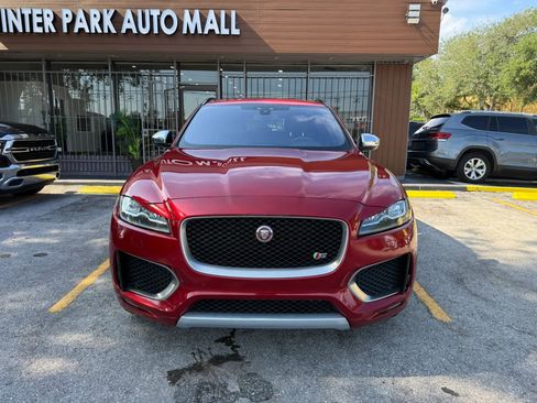 Used 2018 Jaguar F-PACE S AWD/4WD image 2