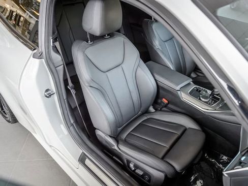 Used 2021 BMW 440i xDrive Coupe w/ Premium Package image 41