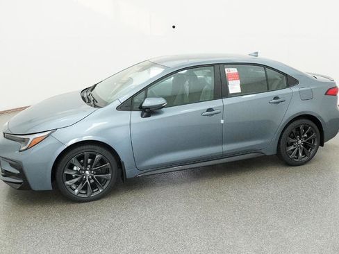 New 2026 Toyota Corolla SE image 7