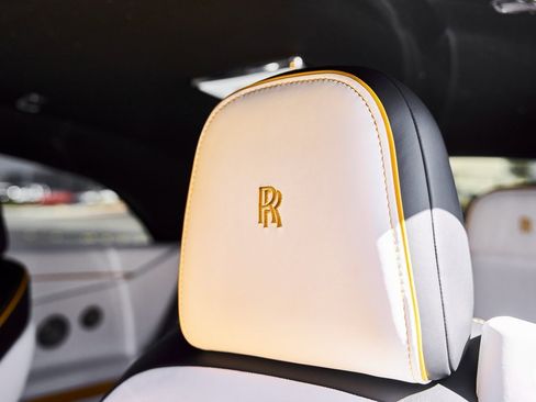 Used 2025 Rolls-Royce Spectre Black Badge image 37