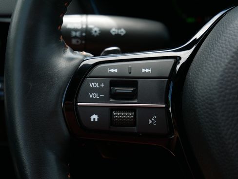 Used 2024 Honda CR-V Sport Touring image 26