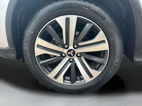 Used 2022 Mitsubishi Outlander Sport SE image 27