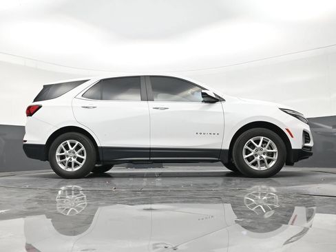 Used 2023 Chevrolet Equinox LT FWD image 25