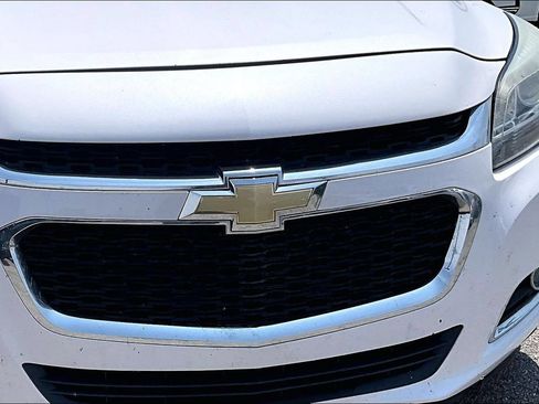 Used 2015 Chevrolet Malibu LT FWD image 37