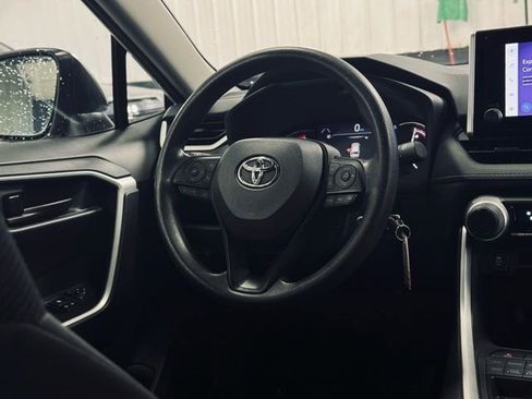 Used 2024 Toyota RAV4 LE image 20
