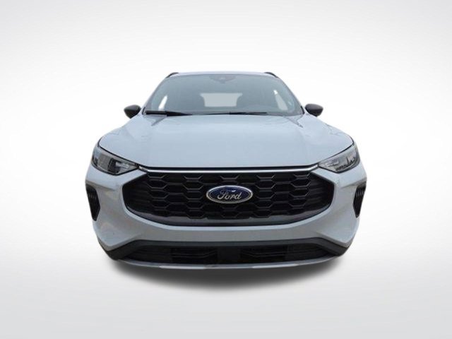 Certified 2025 Ford Escape ST-Line FWD image 2