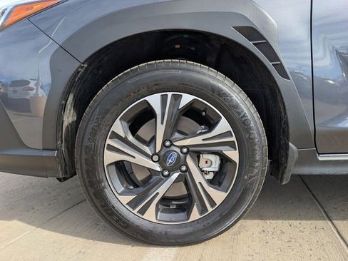 Used 2025 Subaru Crosstrek 2.0i Premium image 9