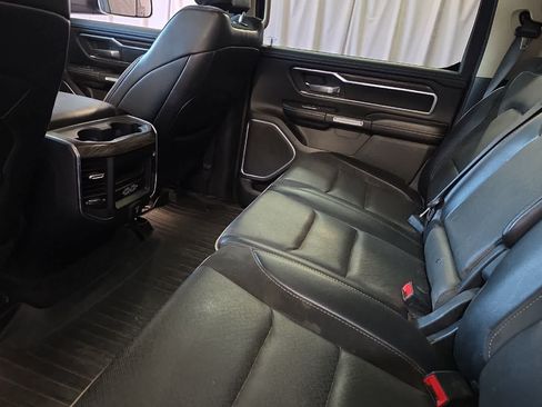 Used 2020 RAM 1500 Laramie AWD/4WD image 5