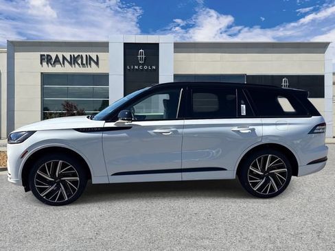 New 2026 Lincoln Aviator Black Label w/ Black Label Special Edition AWD/4WD image 4