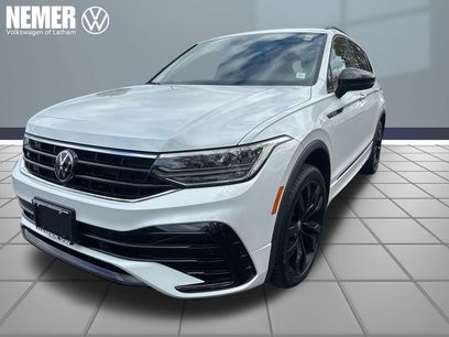 Certified 2024 Volkswagen Tiguan SE R-Line