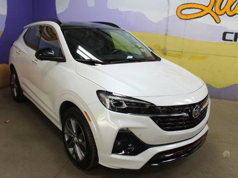 Used 2021 Buick Encore GX Essence w/ Advanced Technology Package AWD/4WD image 2