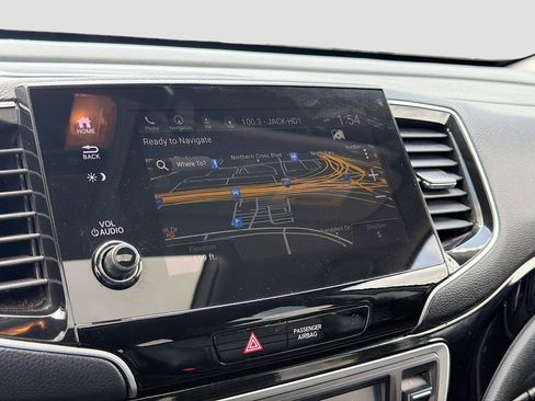 Used 2022 Honda Pilot Touring image 13