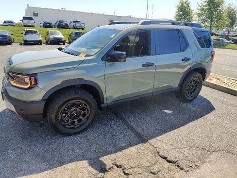 Used 2026 Honda Passport TrailSport image 4