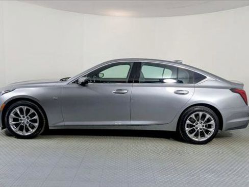 Used 2023 Cadillac CT5 Luxury image 3