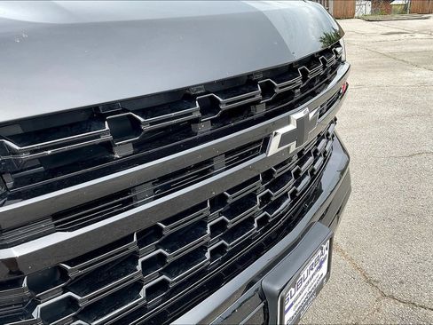 Used 2024 Chevrolet Tahoe Z71 w/ Luxury Package AWD/4WD image 26