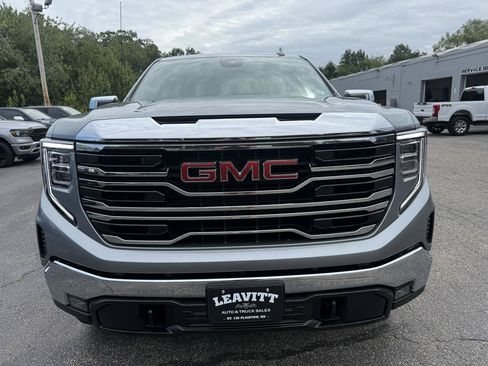 Used 2026 GMC Sierra 1500 SLT w/ SLT Premium Package AWD/4WD image 3