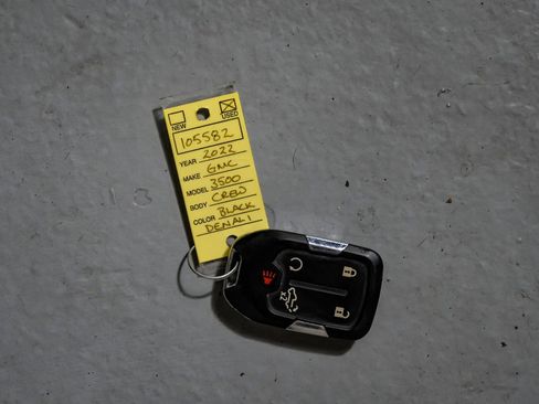 Used 2022 GMC Sierra 3500 Denali AWD/4WD image 61