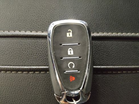 Used 2024 Chevrolet Blazer LT AWD/4WD image 32