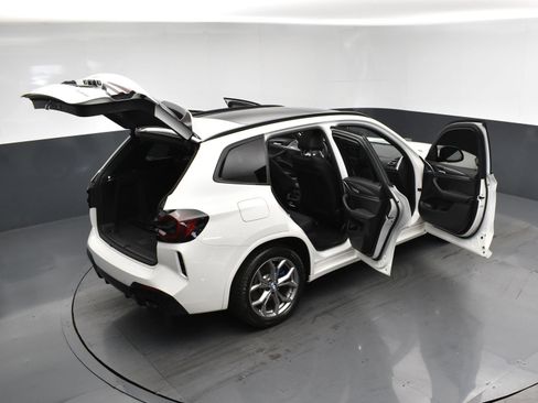 Used 2022 BMW X3 xDrive30i w/ Premium Package Essential AWD/4WD image 25