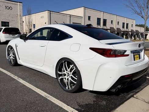 Used 2015 Lexus RC F image 3