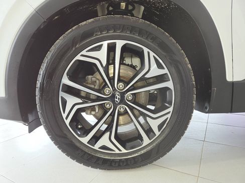 Used 2019 Hyundai Santa Fe AWD image 12