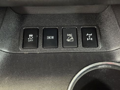 Used 2019 Toyota Highlander Limited Platinum image 40