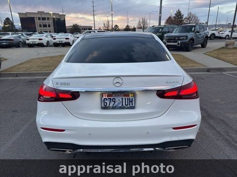 Used 2022 Mercedes-Benz E 350 4MATIC Sedan image 8